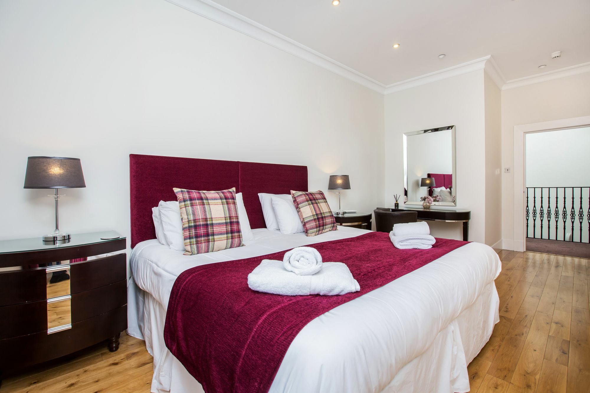 Blythswood Square Apartments กลาสโกว์ ภายนอก รูปภาพ